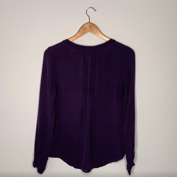 COPY - Aritzia T.Babaton 100% Silk Blouse - Picture 5 of 5